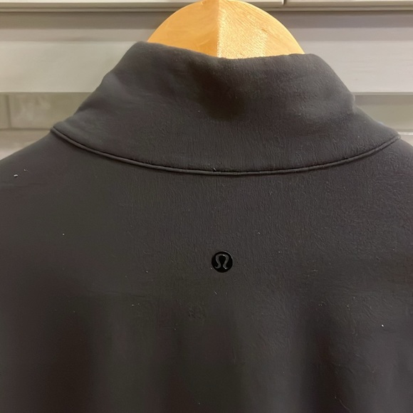 VGUC Lululemon bomber jacket - Picture 8 of 9